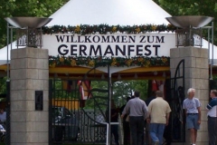 The entrance to Germanfest 2006