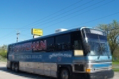 2010/04/27: US Senate Republican candidate Marlin Stutzman's bus