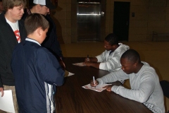 The TinCaps sign autographs