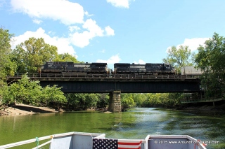 2015/08/11: Rollin\' on the bridge over the river