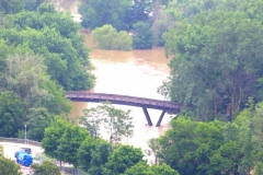 2015/06/19: Pedestrian Bridge over flooding waters