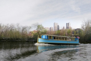 Canal Boat coming to Fort Wayne