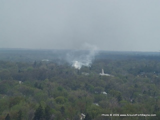 2009/04/27: Clara Avenue garage fire