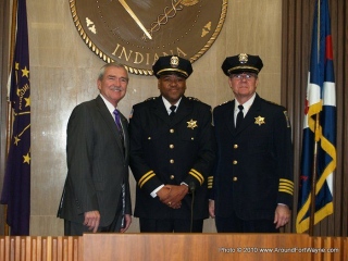 2010/12/06: Mayor Tom Henry, Deputy Chief Garry Hamilton and FWPD Chief Rusty York