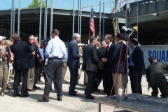 2009/07/01: Signing the final beam