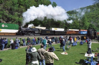 The 765 on Horsehoe Curve