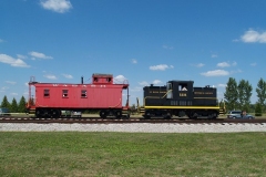 USA 1231 Diesel Locomotive and the Wabash Caboose