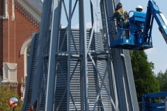 2009/03/22: During construction of the first steeple